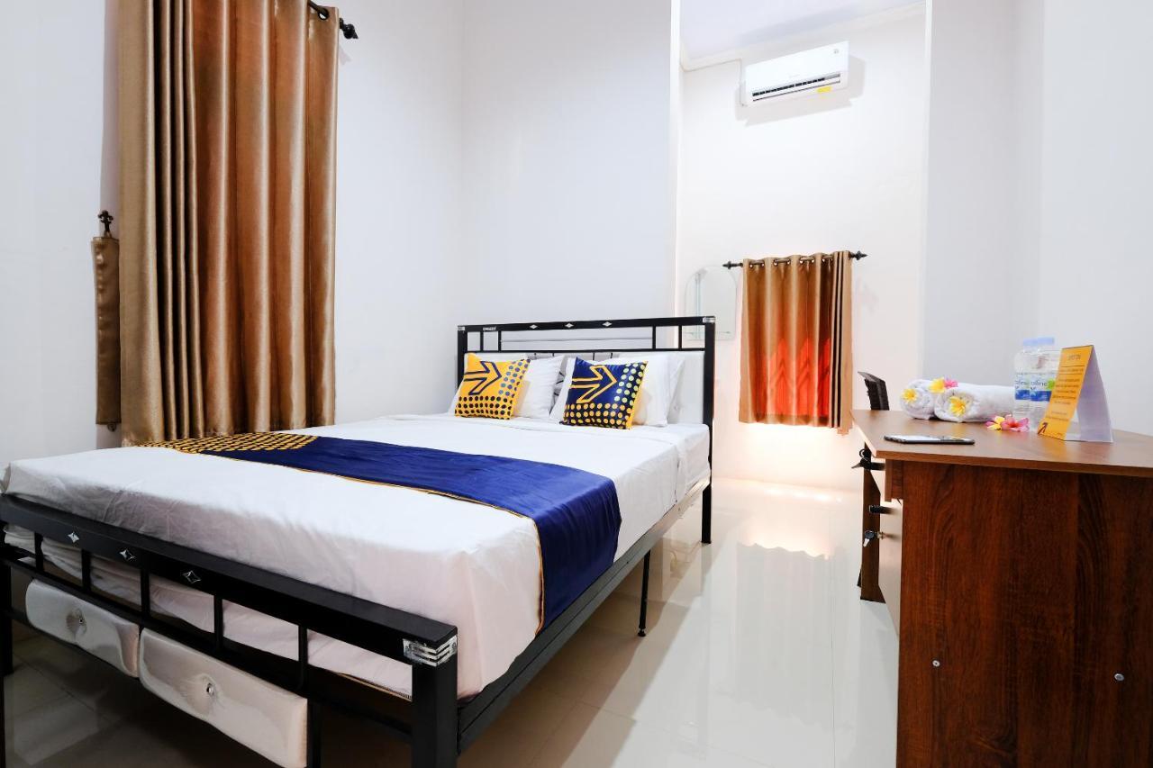 Spot On 1784 Tnc Residence Syariah Mataram Exterior foto