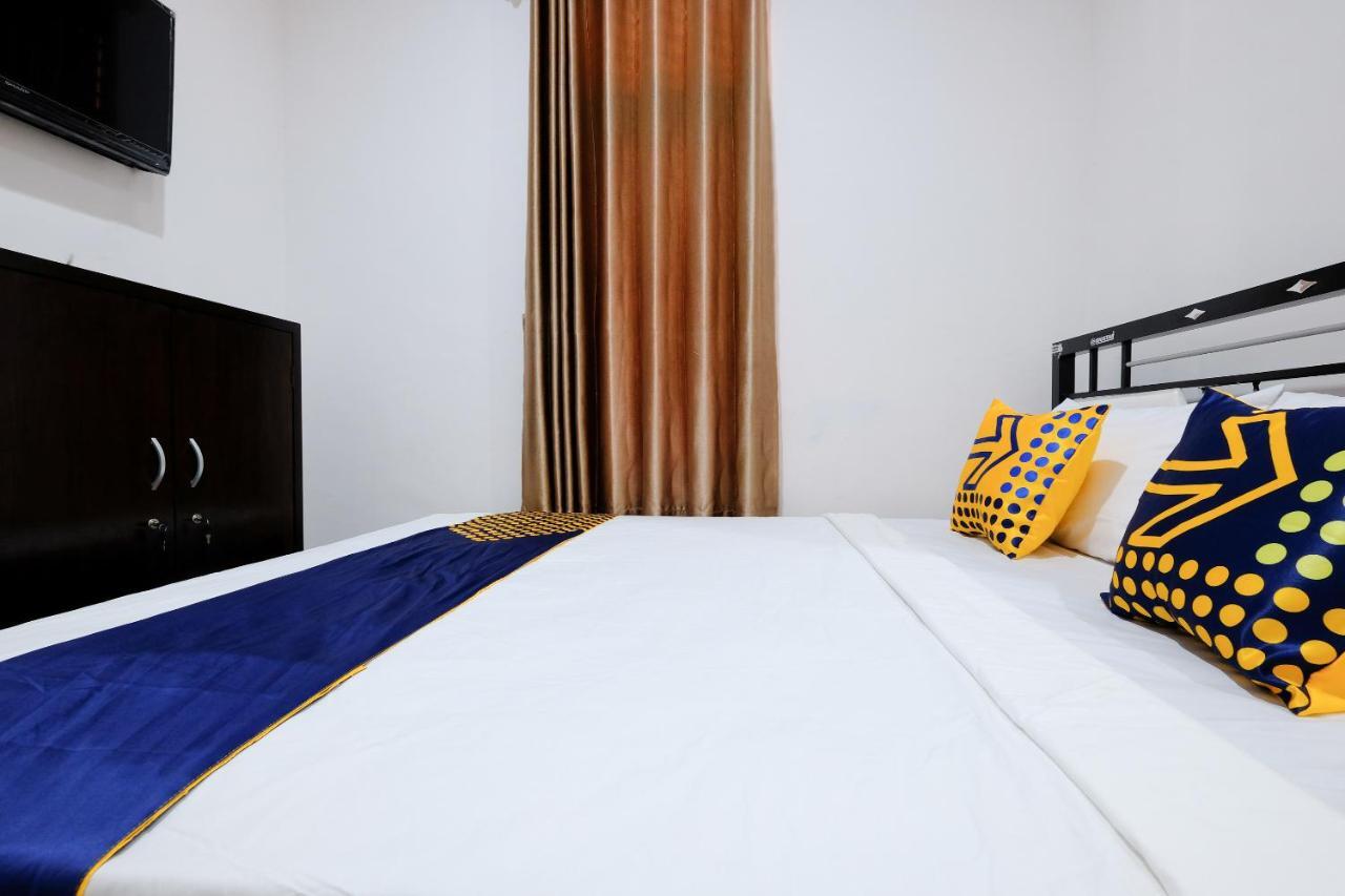 Spot On 1784 Tnc Residence Syariah Mataram Exterior foto